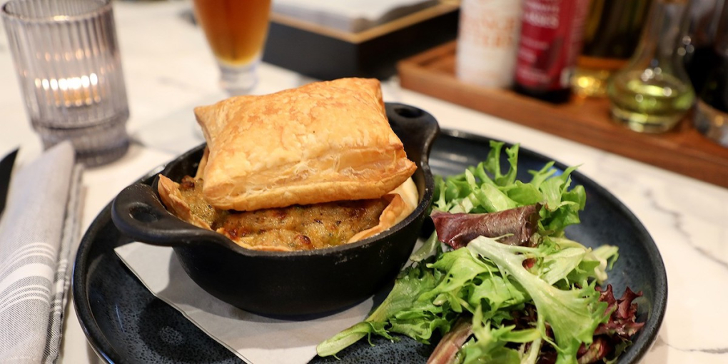 <p>Kip&#39;s Tavern serves a classic chicken pot pie with puff pastry top for $22. Photos by Lynn Alaimo</p>